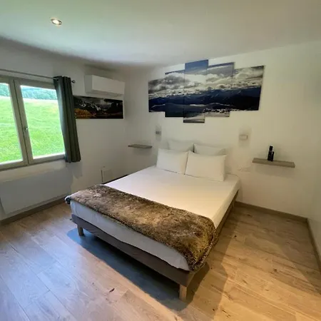 Le Du Pichat Bed & Breakfast